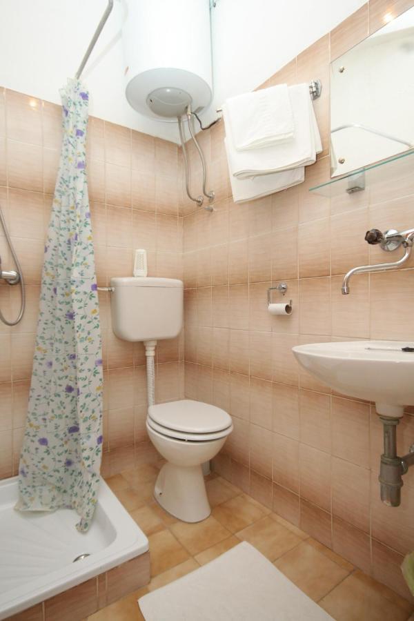 Rooms By The Sea Pasman - 8223 Exterior foto